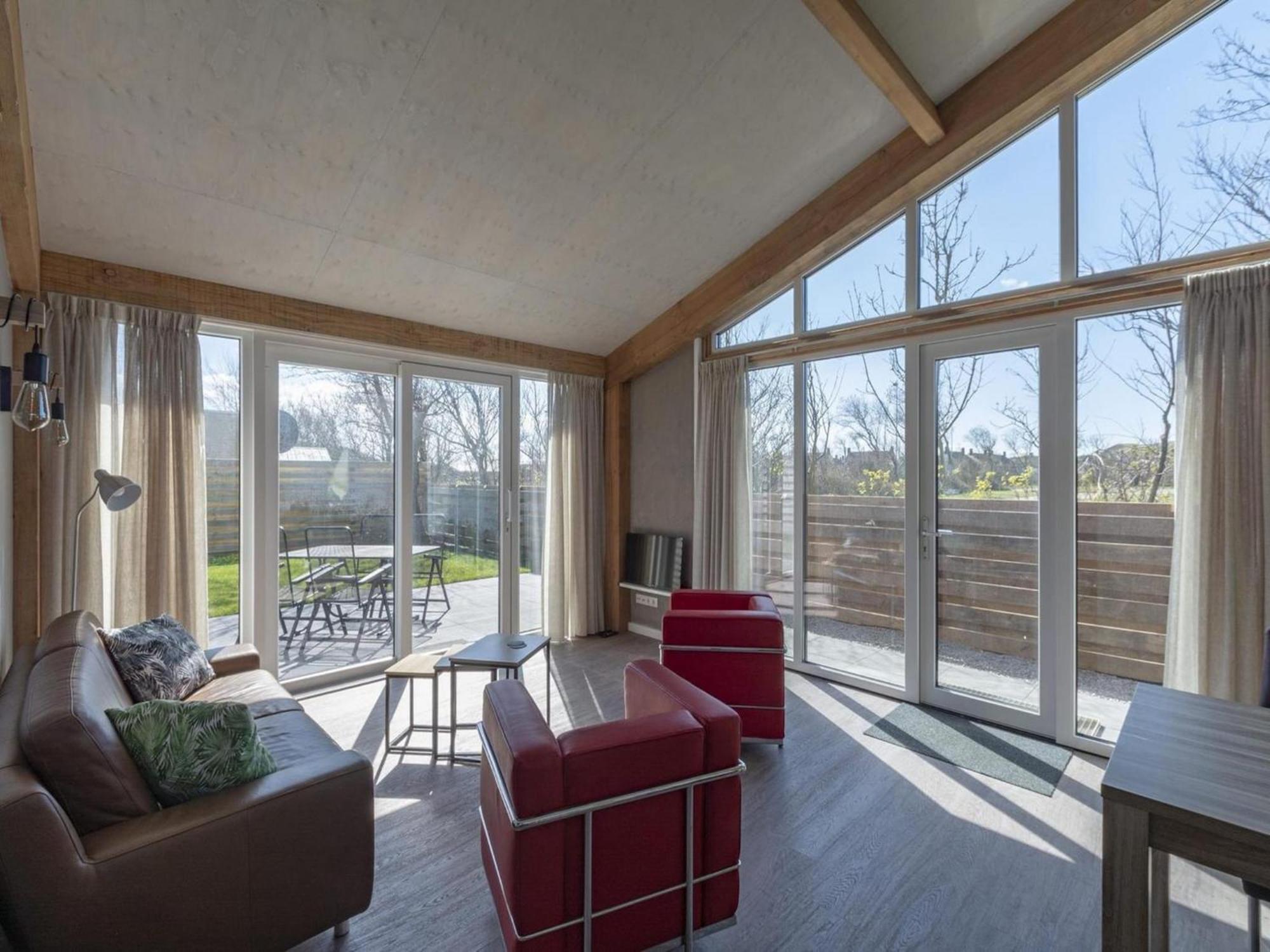 Gorgeous Holiday Home With Patio Callantsoog Bagian luar foto