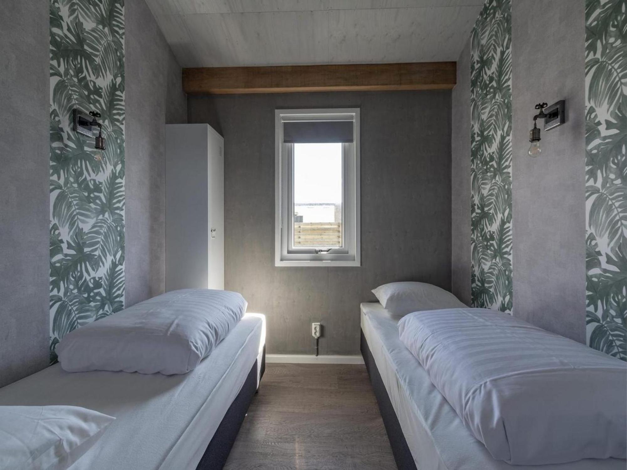Gorgeous Holiday Home With Patio Callantsoog Bagian luar foto