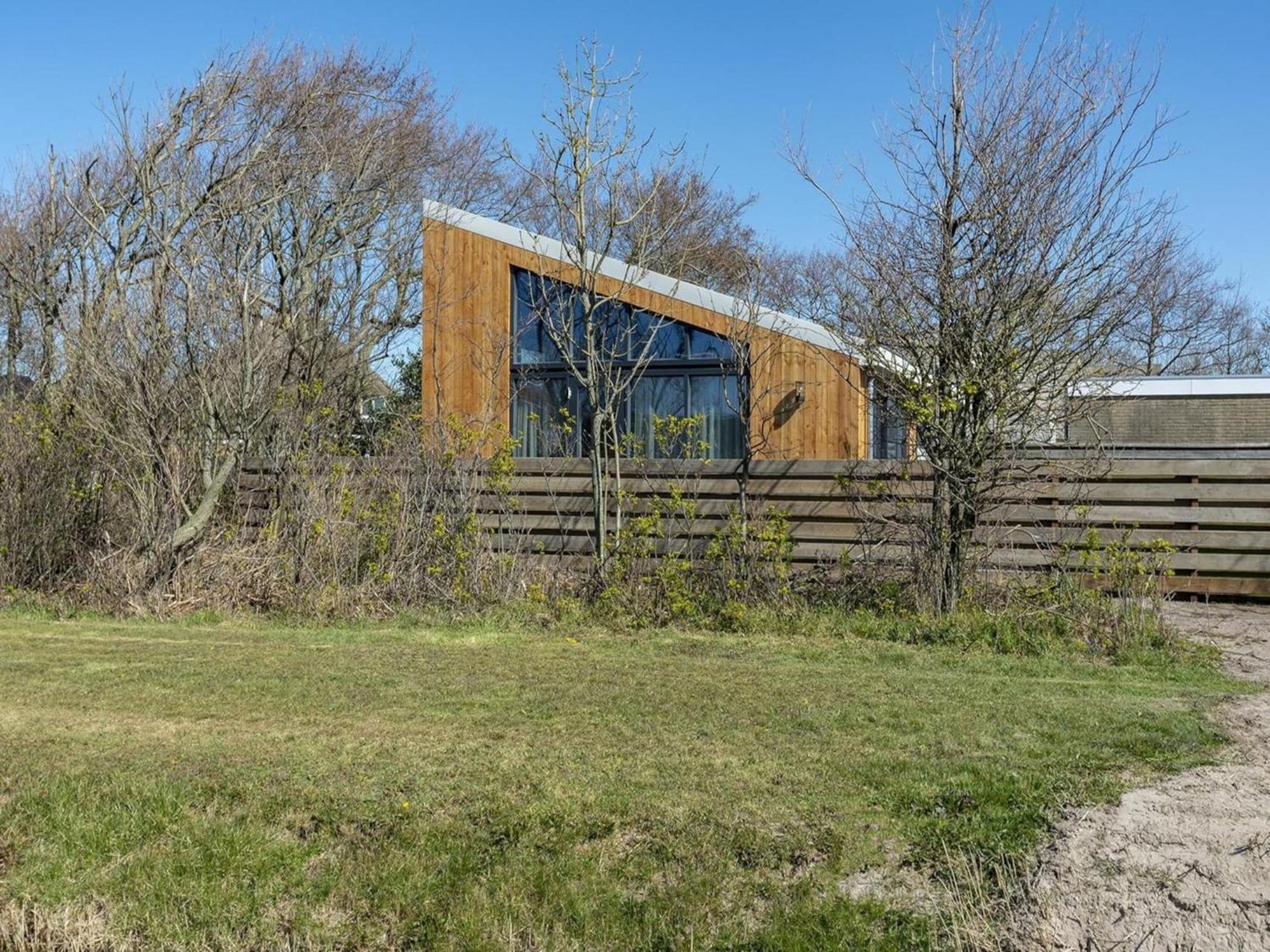 Gorgeous Holiday Home With Patio Callantsoog Bagian luar foto